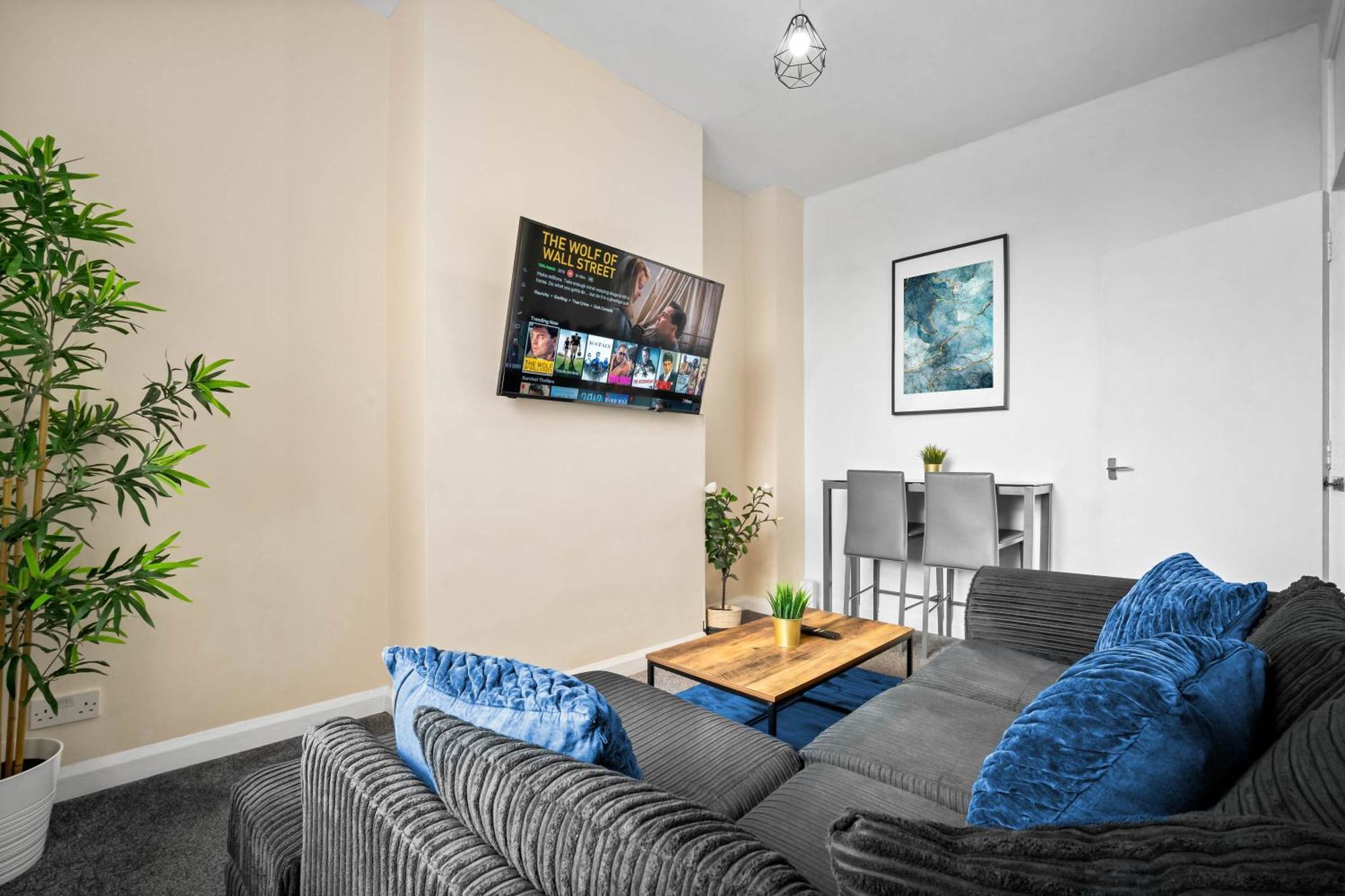 Two Bedroom Apartment - Single Beds - Accommodates 3 - Street Parking - Top Rated -Wbb 웨스트브로미치 외부 사진