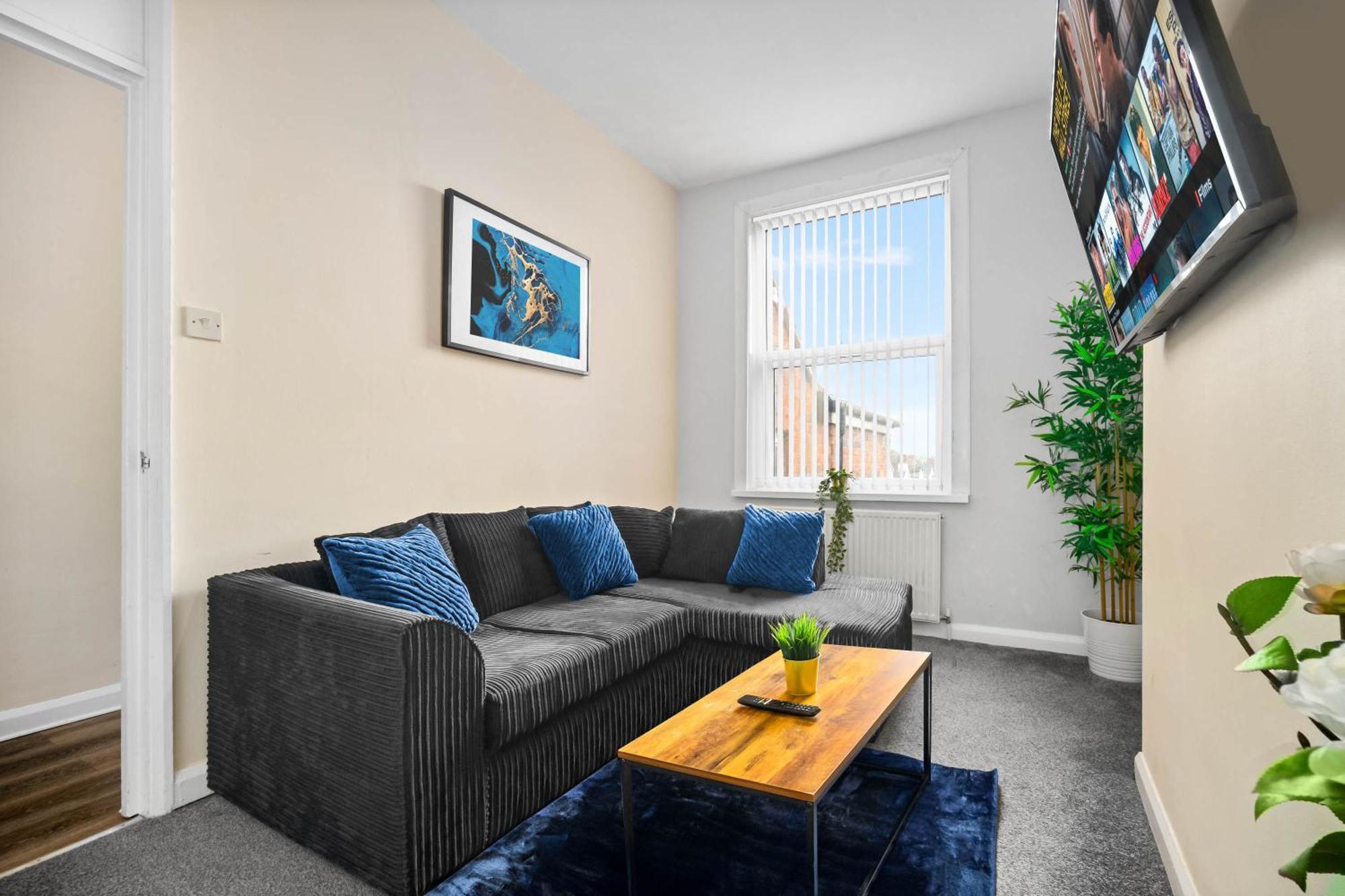 Two Bedroom Apartment - Single Beds - Accommodates 3 - Street Parking - Top Rated -Wbb 웨스트브로미치 외부 사진